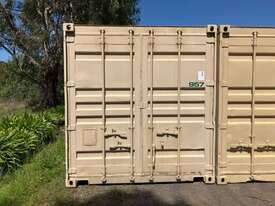 40 Foot Shipping Container - picture0' - Click to enlarge