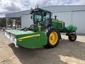 John Deere R450 - picture2' - Click to enlarge