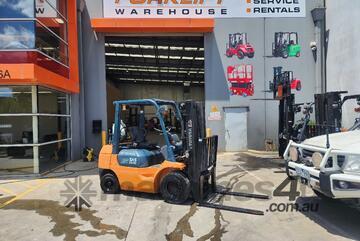 Toyota Forklift 2.5T Container Mast with Sideshift