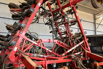 Bourgault 3320-40PHD Air Seeder Seeding/Planting Equip