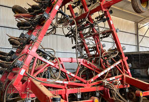Bourgault 3320-40PHD Air Seeder Seeding/Planting Equip Bourgault 3320-40PHD Air Seeder Seeding/Planting Equip