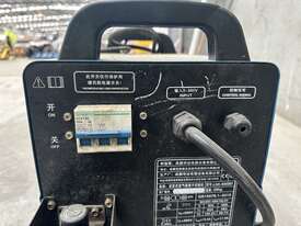 Huayuan Welder LGK-63/GBT Plasma Cutting Machine - picture0' - Click to enlarge