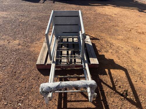 1 x Galvanised Ladder and Platform.