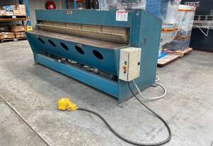 USED - EPIC GUILLOTINE - 2500 X 3MM - Aussie Made.!