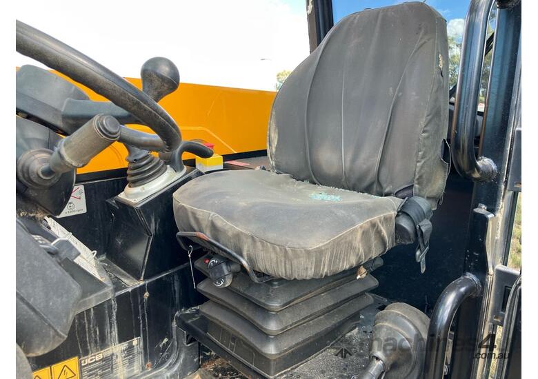 caption 2021 JCB 541-70 Telehandler