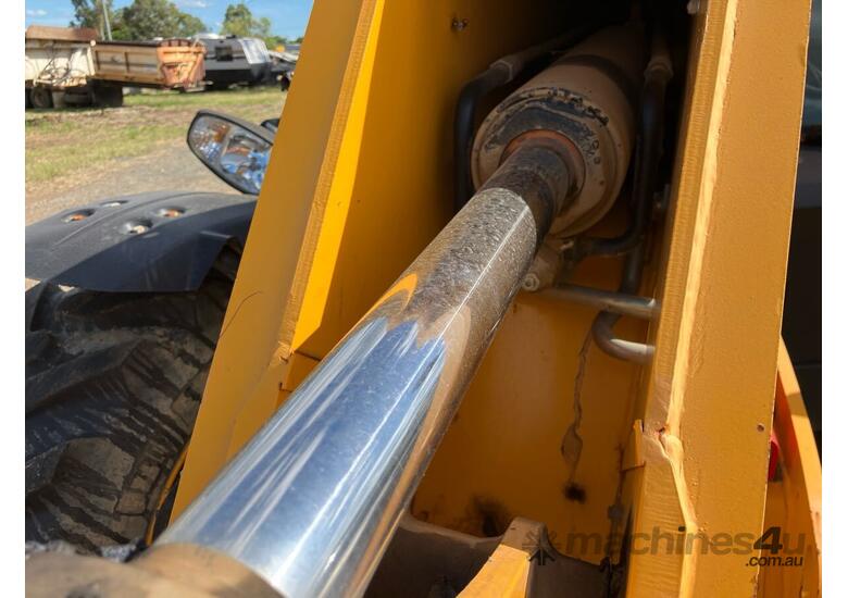 caption 2021 JCB 541-70 Telehandler