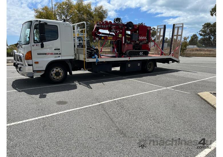 Hino Beavertail 2015 6T load capacity - Hire