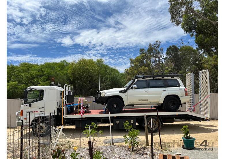 Hino Beavertail 2015 6T load capacity - Hire