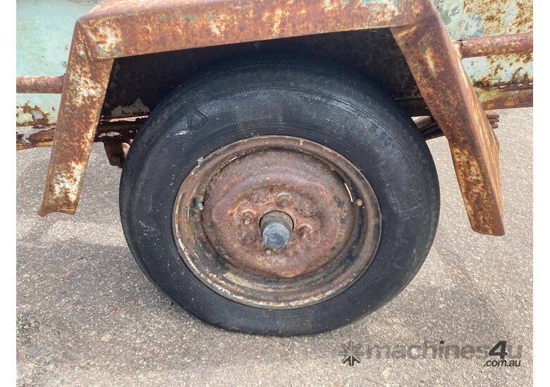 caption Unknown 6x4 Box Trailer