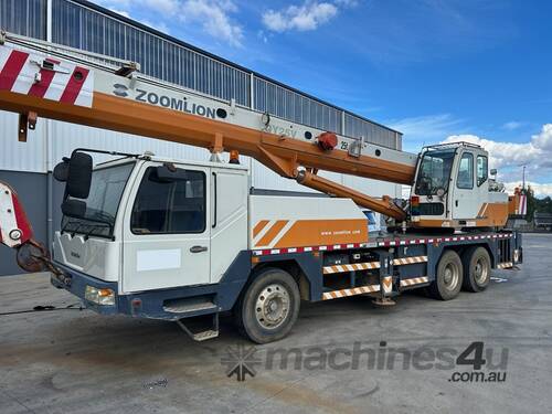 caption 2014 ZOOMLION QY25V431.4R