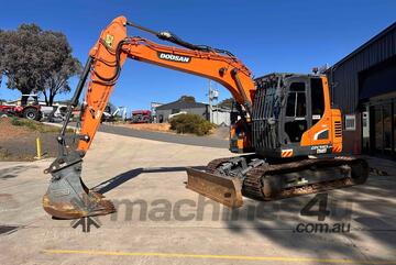 2020 Doosan 14T Excavator DX140LCR (Reduced Swing)