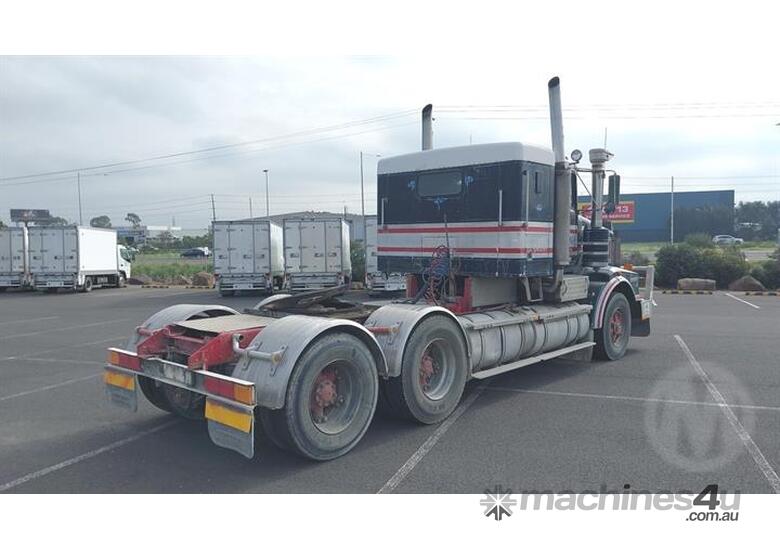 caption Kenworth T650