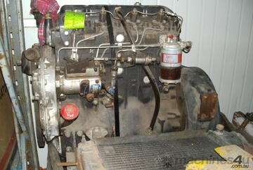 Perkins 4.236   engine