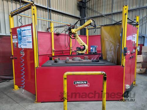Lincoln Electric Vee Cell Robotic Welder