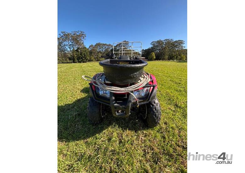 caption HONDA TRX 250 FOURTRAX 4X4 QUAD 2013 MODEL