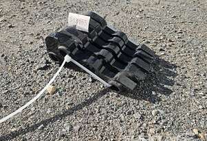 Unused Captok Thumb Mounting Plate Set To Suit Excavator