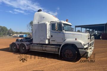 1995 Freightliner FL 112 Prime Mover 1995 Freightliner FL 112 Prime Mover