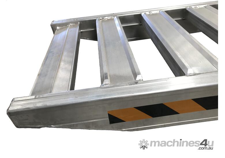 3m - 42Tonne Heavy Duty Rubber Track, Rubber Tyre Machinery Loading Ramps