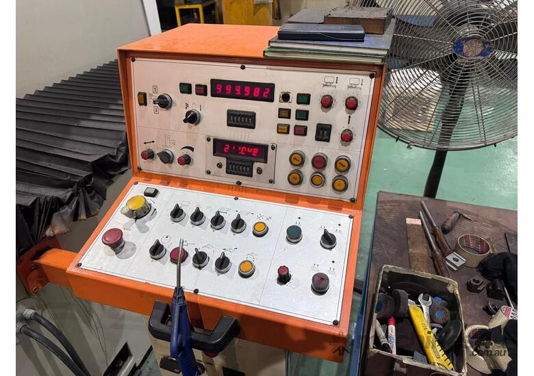 Surface Grinder GER 1830mm x 380mm x 500mm height under wheel