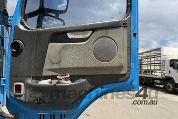 Volvo 2005   FM 9 6x4 Truck