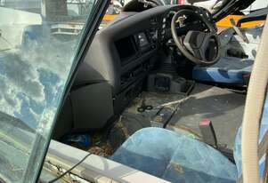 Mitsubishi 2013   Rosa Bus