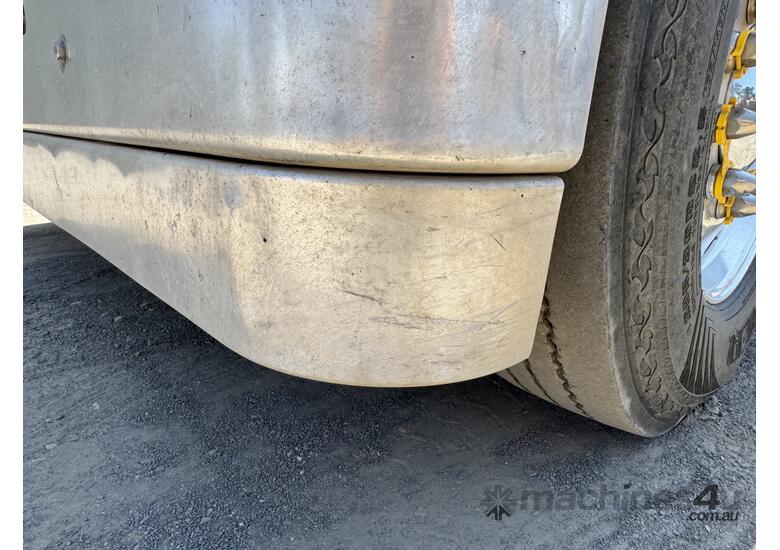 2018 Freightliner Coronado FLX (6x4) Tipper Truck & Maxitrans Dog 4A Quad Axle Tipper Trailer