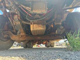 Ford Sterling Prime Mover - picture1' - Click to enlarge