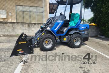 8.4SK Multione Mini Loader Contractor Package w/ 4in1 Bucket and Pallet Forks!