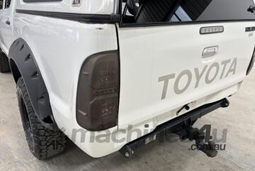 2011 Toyota Hilux SR 4x4 Dual Cab Ute (Diesel) (Manual)