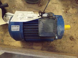 4KW Motor - picture0' - Click to enlarge