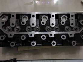 cummins A2300 cylinder heads for compair, last one left in stock - picture1' - Click to enlarge