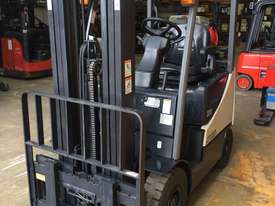 CROWN CG18 COUNTERBALANCE LPG FORKLIFT - picture1' - Click to enlarge
