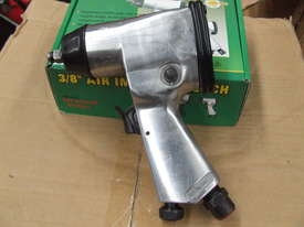 AIR COMPRESSOR AIR IMPACT WRENCH 3/8'' NEW - picture0' - Click to enlarge