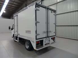 Fuso Canter 515 Refrigerated Truck - picture1' - Click to enlarge