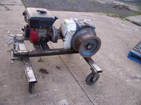 captan winch , 9hp petrol ,on trolley - picture0' - Click to enlarge