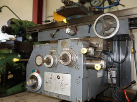 Universal Milling Machine with Vertical Head - picture1' - Click to enlarge