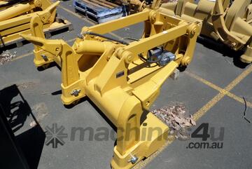   Komatsu D65 M/S Bedrock Attachments Ripper Arrangement