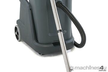 CLEANQUIP-Nilfisk Wet & Dry Commercial Vacuum VL500 75 Ergo