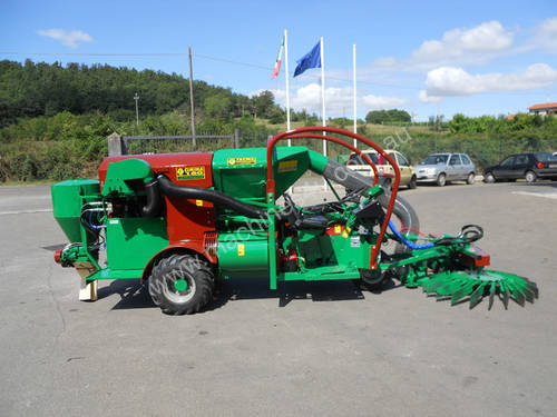 Self-propelled harvesters C 160 S