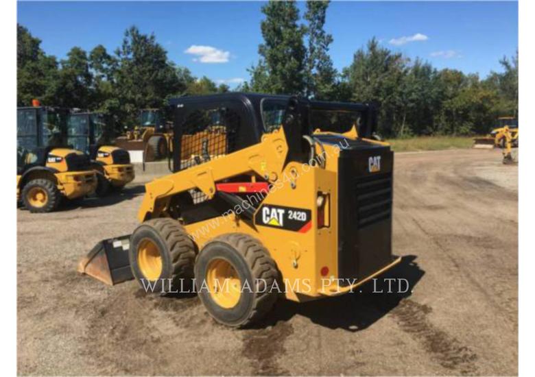 caption CATERPILLAR 242D Skid Steer Loaders