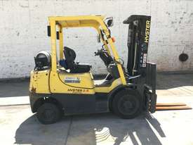 Low Hours - 2.5T Counterbalance  Forklift - picture0' - Click to enlarge