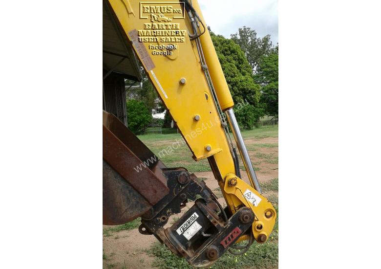 caption JB Tilt Hitch, off 3CX Backhoe, 90 to 90-degree. EMUS NQ