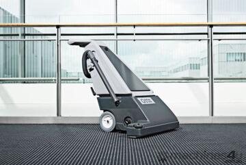 GU700A Large Area Commercial Vacuum GU700A Large Area Commercial Vacuum