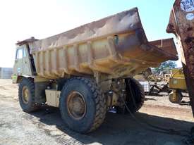 1984 Caterpillar 769C Dump Truck *CONDITIONS APPLY* - picture2' - Click to enlarge