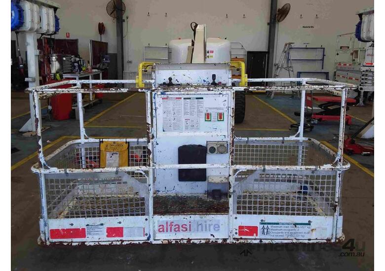 2013 46 Foot Straight Boom