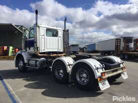 2013 Western Star 4800FX - picture2' - Click to enlarge