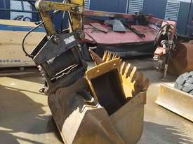 2015 New Holland E55BX excavator - picture2' - Click to enlarge
