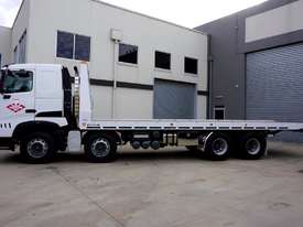 New Diamond Reo A7 8x4 Tilt Tray Truck - picture1' - Click to enlarge