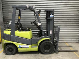 Clark C25L LPG / Petrol Counterbalance Forklift - picture0' - Click to enlarge