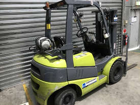 Clark C25L LPG / Petrol Counterbalance Forklift - picture1' - Click to enlarge